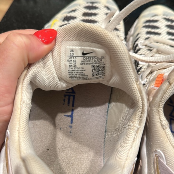 Nike metcon size 10 - Picture 5 of 5